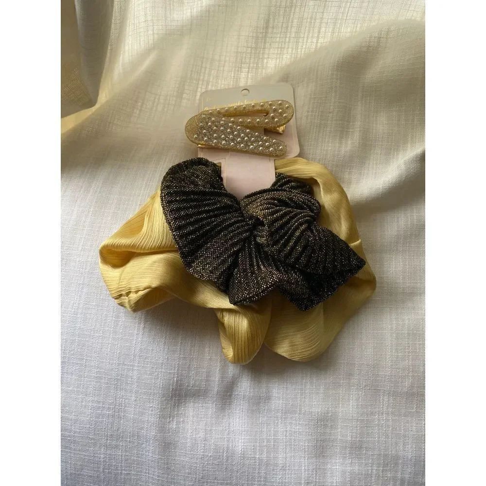 Gold themed hair tie set from Nordstroms